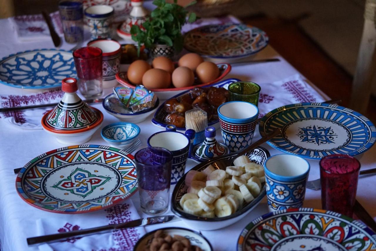 Berber Nomad Kasbah Bed & Breakfast Nkob Bagian luar foto