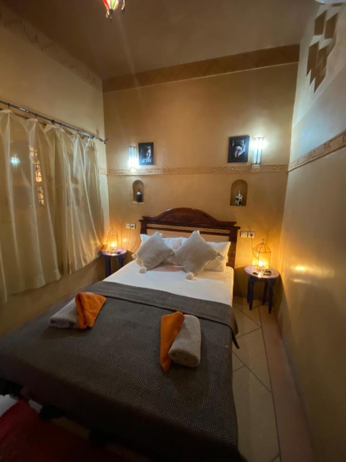 Berber Nomad Kasbah Bed & Breakfast Nkob Bagian luar foto