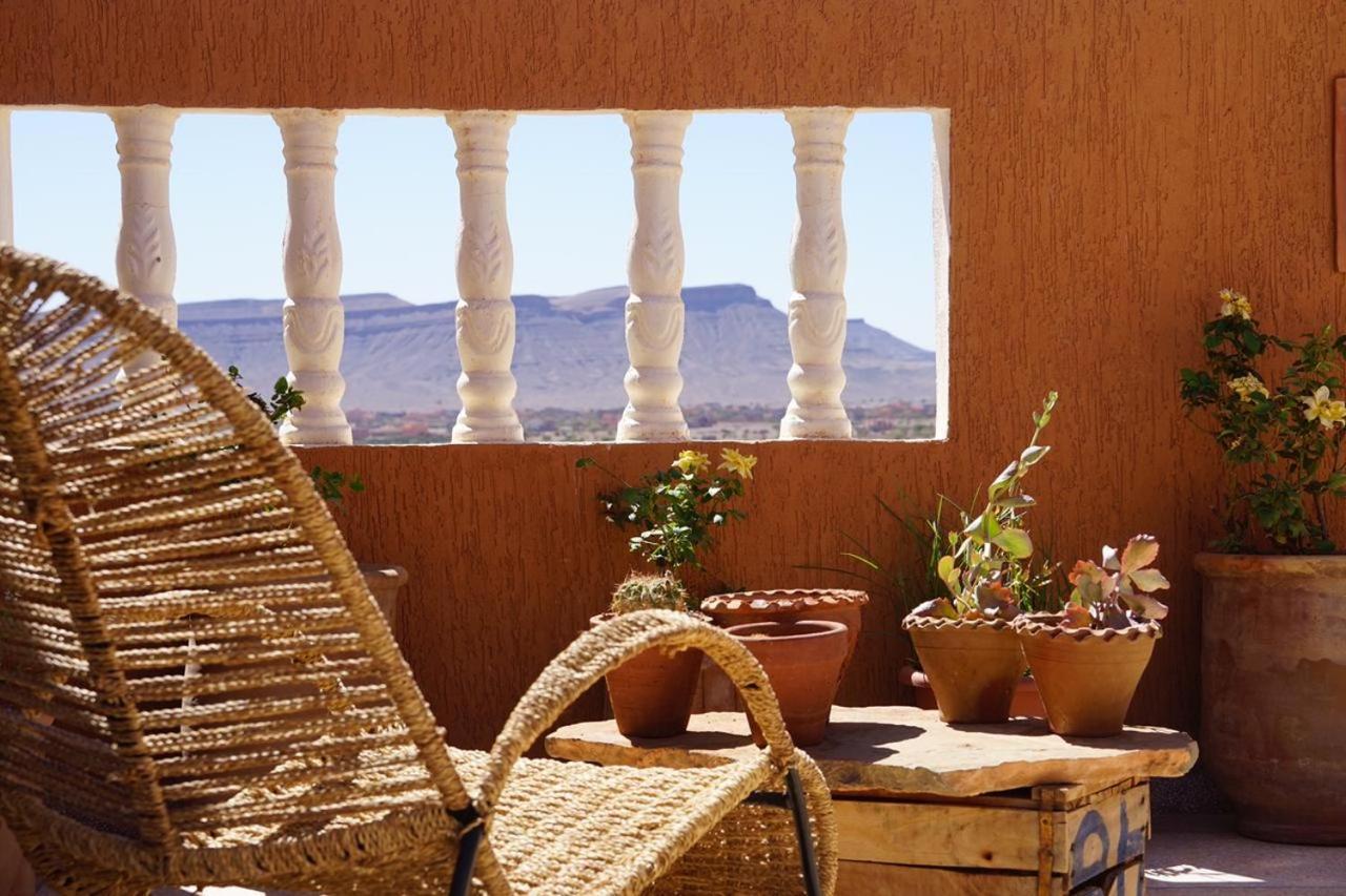 Berber Nomad Kasbah Bed & Breakfast Nkob Bagian luar foto