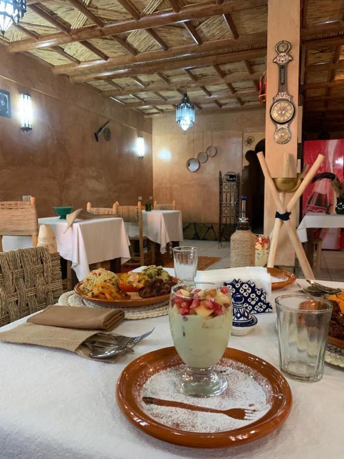 Berber Nomad Kasbah Bed & Breakfast Nkob Bagian luar foto